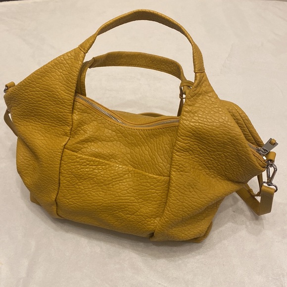 Vince Camuto Convertible Lamb Leather Pleated Tote Bag - Picture 3 of 6